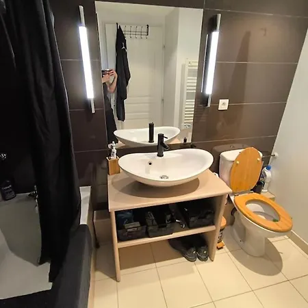 Equipe Apartment *