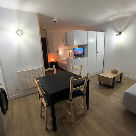 Apartment Equipe Jausiers